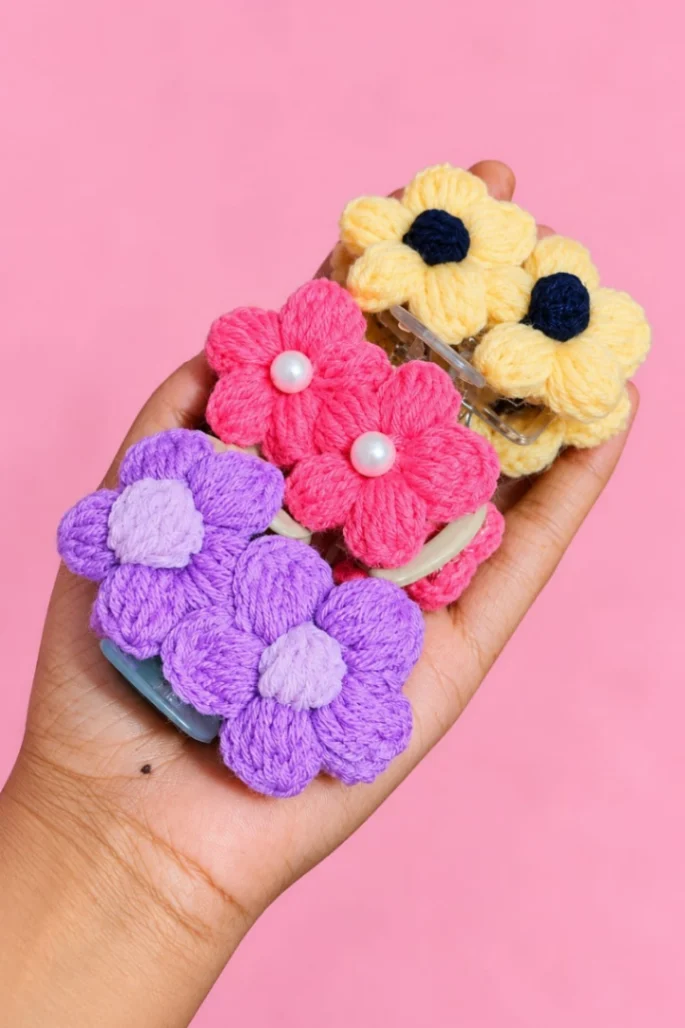 Crochet Flower Claw Clips (set)